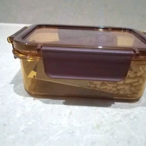 Tiffin Box (Airtight)