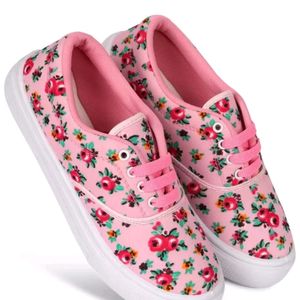 Cute 🌙💗😍 Shoes Sneakers 👟  Under RS 349 ONLY