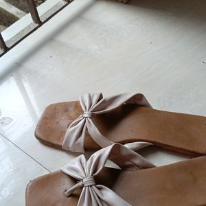 Women Flat Sandals