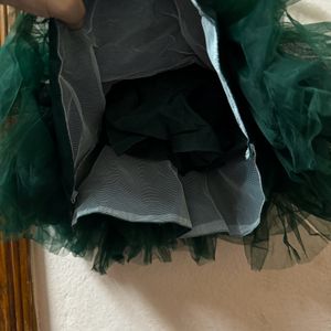 Girls Dark Green Stylish Sleeveless Net Frock