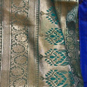 Double Color Saree With Ready Made Blause