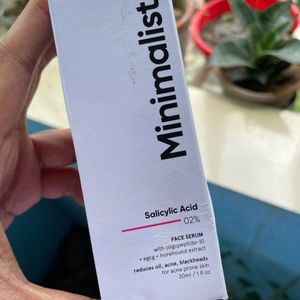 Minimalist- 2% Salicylic Acid FACE SERUM