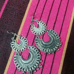 Sliver Earrings