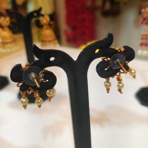 Fashion earrings For Women