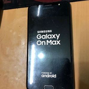 Galaxy J7 MAX 4 GB RAM