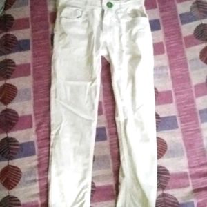 i am selling old used clothes