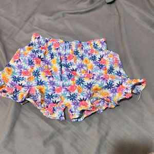 New Flower Print Short For 2-4 Year Old