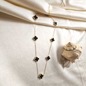 Anti-tarnish 7 Four Clover Long Chain Necklace