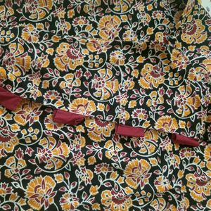 Printed Kurta Sleeve Details