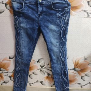 Stylish Jeans For Women