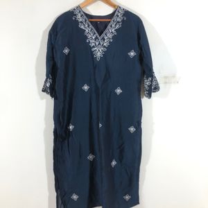 Elegant Navy Blue Emboridered Kurta