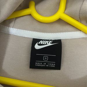 Nike Women Oversized Sportswear Hoodie