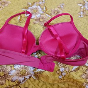 34B Ilys Bra