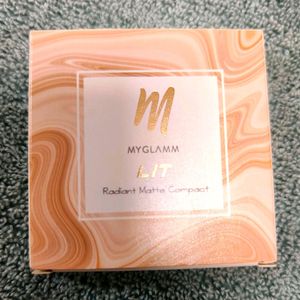 ❤️ SALE❗ GRAB MY GLAMM Matte COMPACT✅⭐NEW