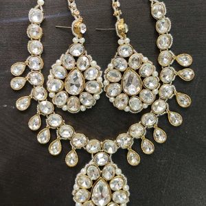 White Stone HeavyJewellery Set