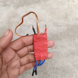 Simonk  2 Piece 30a Esc In Good Condition