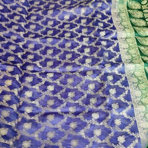 Blue-Purple Siko Saree All Over Jaal Like Weaving