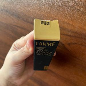 Lakme Facelift Foundation Stick-WarmBeige