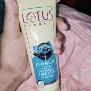 LOTUS CHARCOAL FASE MASK WORTH BUYING GRAB IT