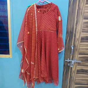 Pakistan Suit Only 500