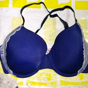 ❤️Clovia T-Shirt Lightly Padded Bra