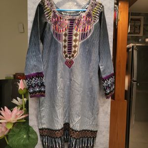 Ladies Kurta