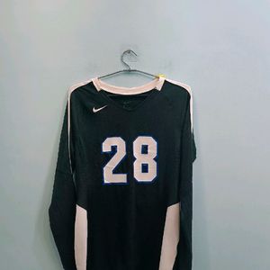 Nike Athletic Full Sleeve T-shirt