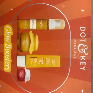 Dot And Key Skincare Gift Set
