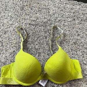 Sale‼️New Calvin Klein Bra 💚