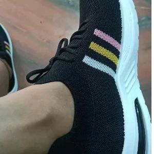 Layasa New Women Casual Stylish Sports Sneakers