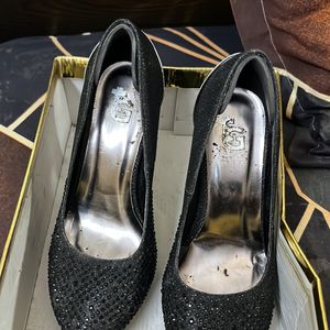 Black Heels Uk 4(discounted)