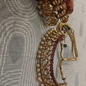 Gold Kundan Choker Set With Rani Pink Stones