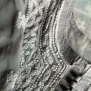 chikankari kurti