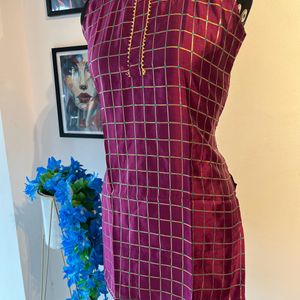 Short Sleeveless Kurti