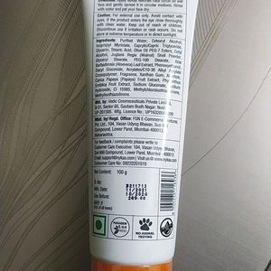 Nykaa Papaya And Amla Face Scrub