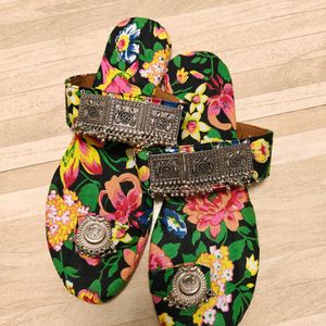 Beautiful Jaipur Chappal