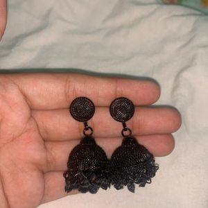 Black Jhumka