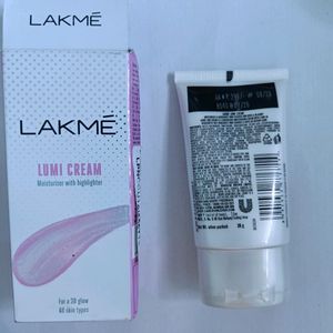 Lakme Lumi Cream