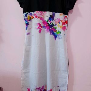 Women floral printed kurti