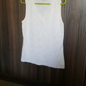 Imported V Neck  Sleeveless  Top