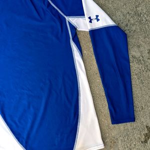 Under Armour Dry Skin Fit Tshirt 👕