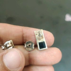 92.5 Silver Daily Wear Studs With Black Stone