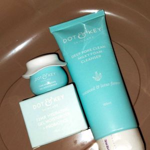 💐Deep Pore Clean Milky Form Cleanser Dot And Key