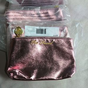 Beutiful Too Faced Pouch