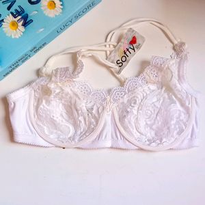 LACE BRA