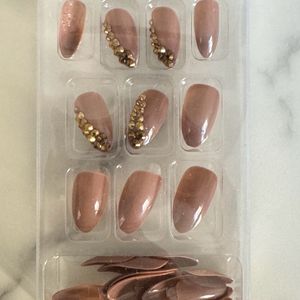 Press On Nails