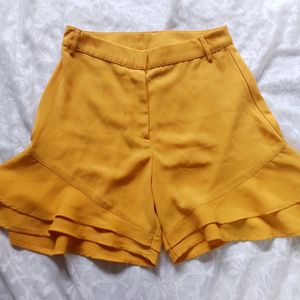 Mustard Skorts