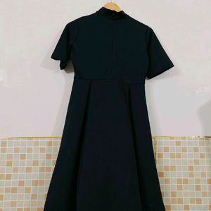 Black Formal Dress 🛍️