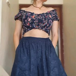 Trends Off shoulder Crop Top