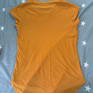 T-shirt And Shape Wear